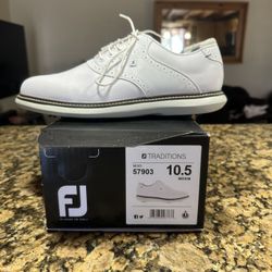FootJoy Tradition Golf Shoes