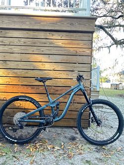 Kona Process 153 27.5 Mountain bike