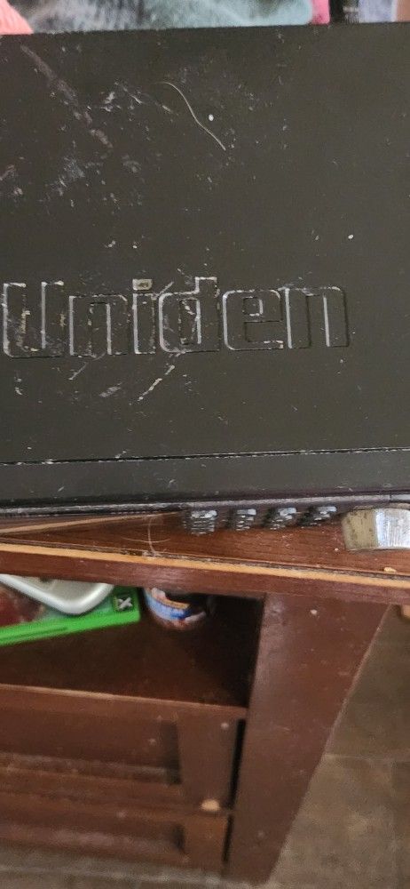 Uniden Trunktracker Police Scanner