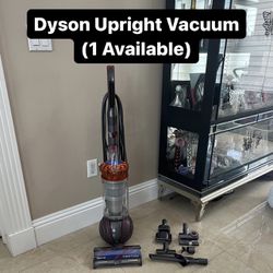 Dyson Ball Animal 3 Extra Upright Vacuum Cleaner (LIKE NEW CONDITION) PickUp Today Available 