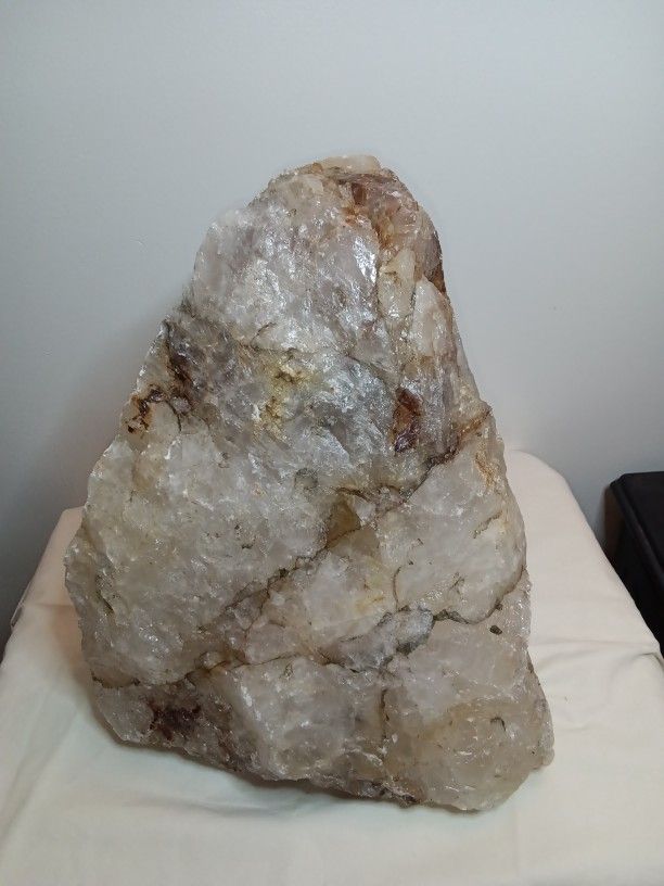 Huge Quartz crystal....38lbs. Mixed Minerals....