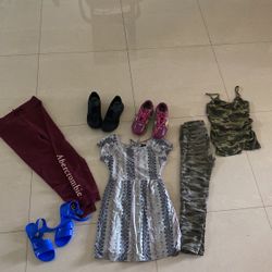 All For $30 Size On Picture - Location Weston 33332