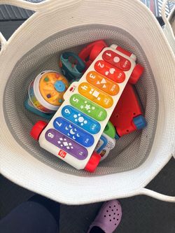 Kids toys price firm