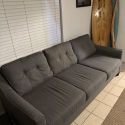 Couch No Pets And No Smoking 