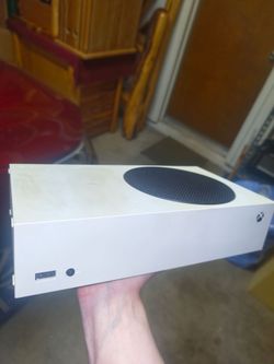 Xbox Series S w/cords