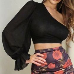 One Sleeve Cropped Shirt 