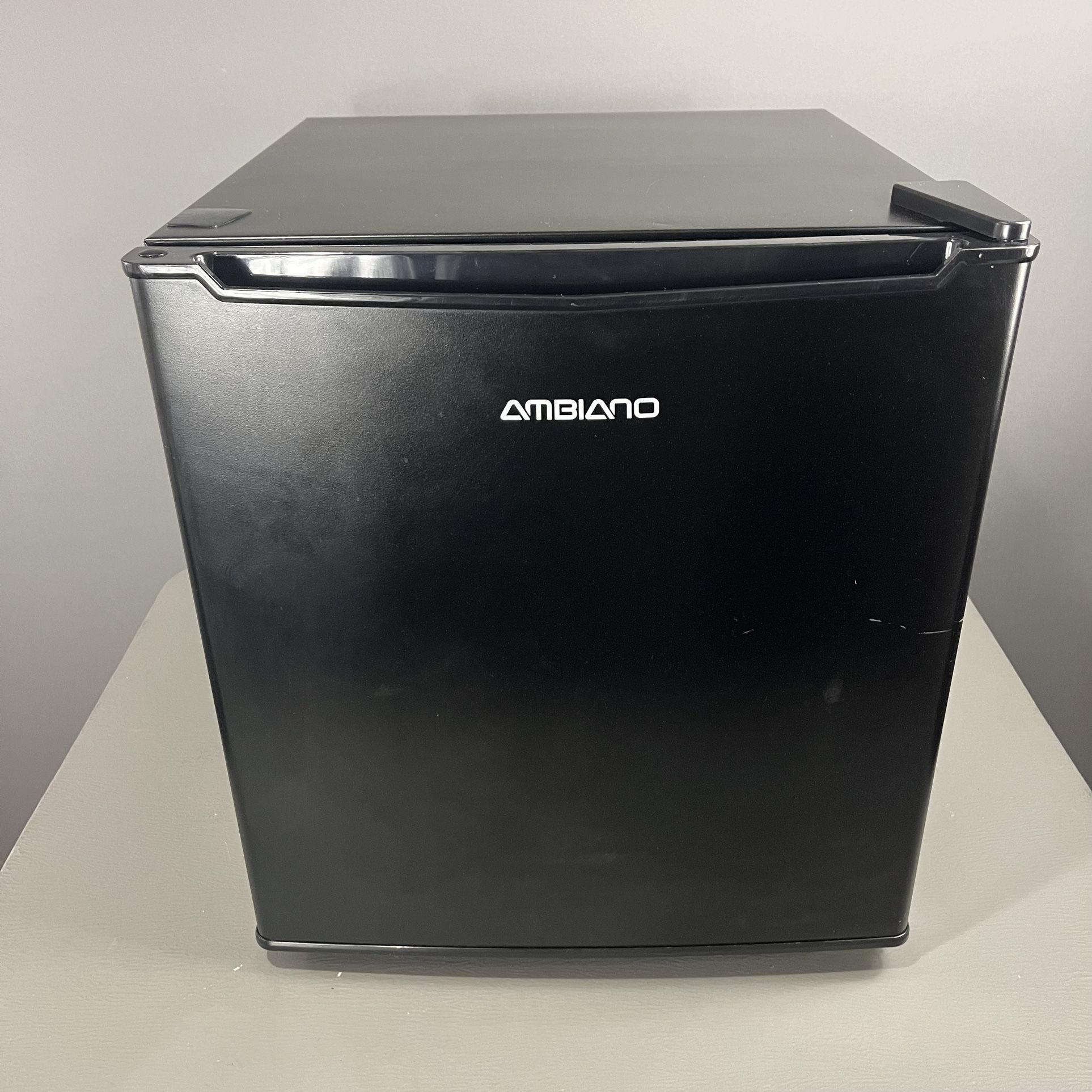 Ambiano Mini Refrigerator (1.4 cu ft)