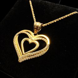 NEW 10K GOLD LADIES HEART PENDANT WITH CHAIN