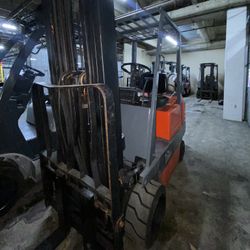 TOYOTA forklift For Sale Cheap 