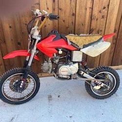 Roketa 125cc Dirt Bike