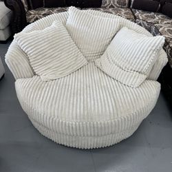 Swivel Chairs, Same Day Delivery , No Credit Required , Comes In Different Colors 😍😍