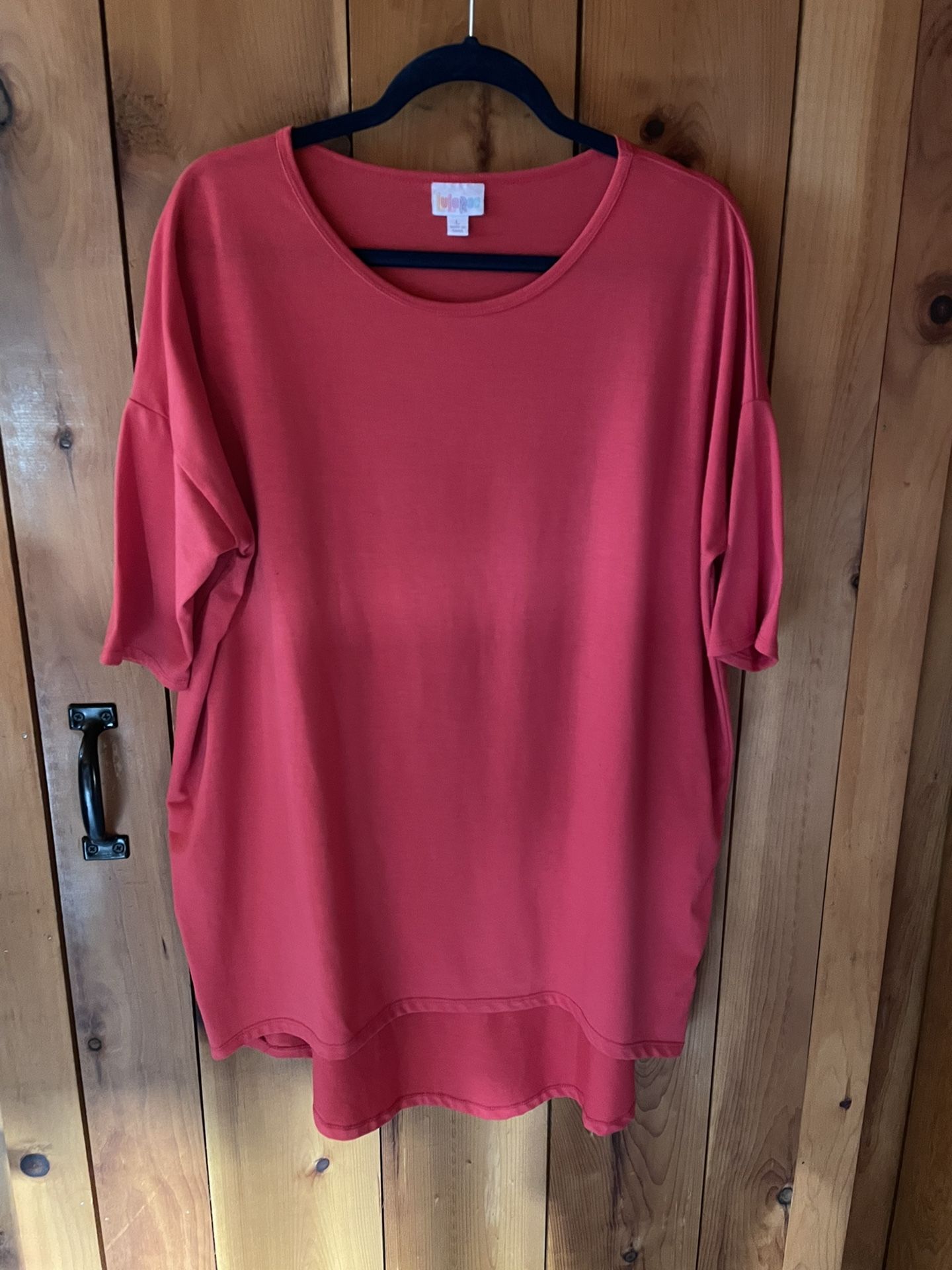 LulaRoe Women’s Top Size Large