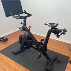 Used peloton sale bike austin