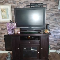TV And Table 