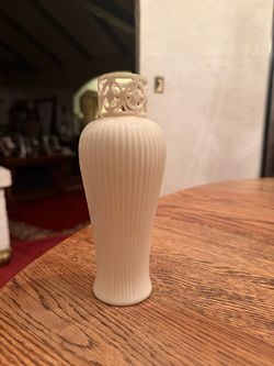Lenox Bud Vase Pierced Top Design Ribbed Body Gold Accents 1980's Made in USA 7"