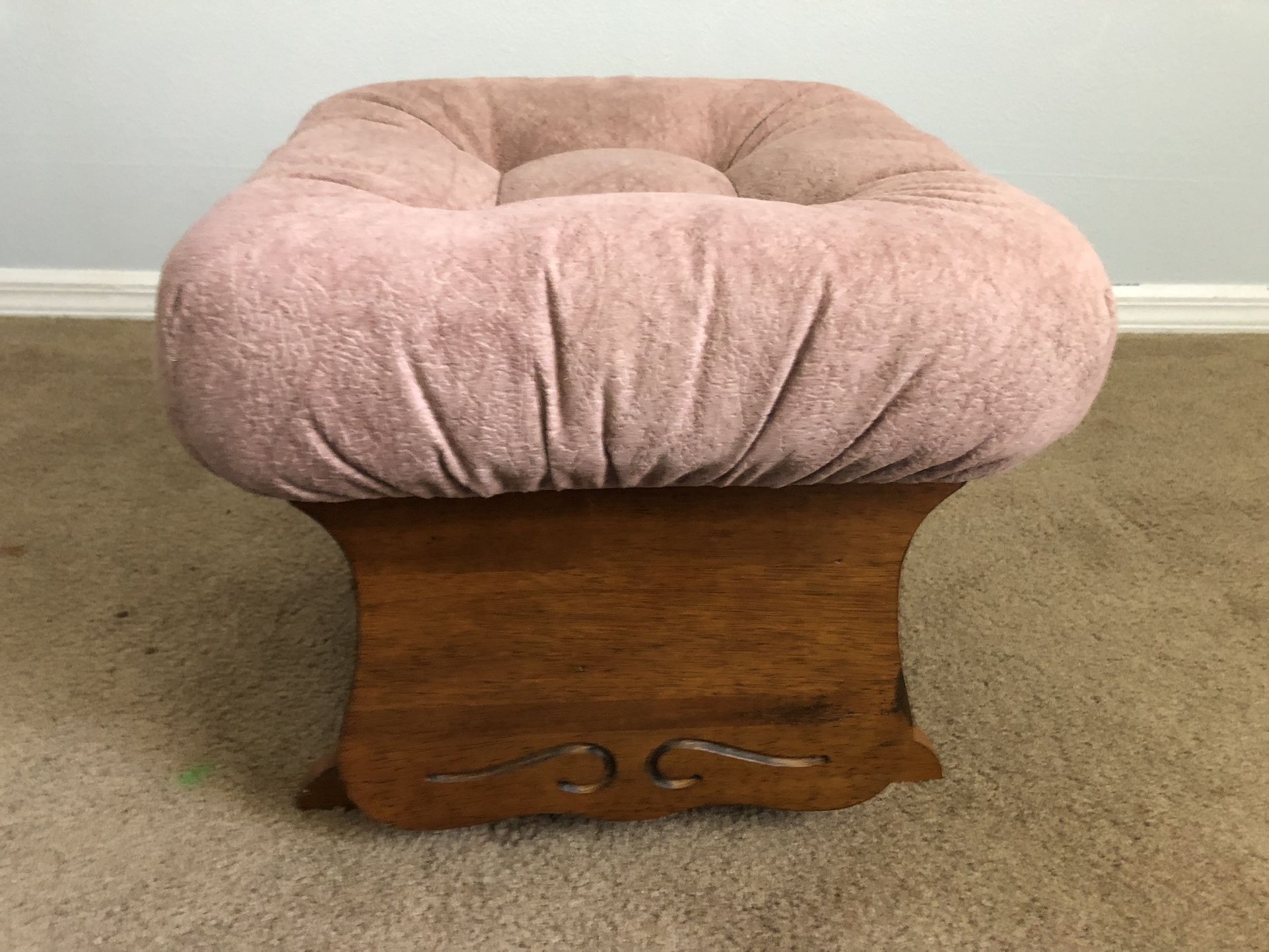 Ottoman Footstool Gliding
