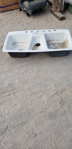 $$$CAST IRON FARM SINK$$$