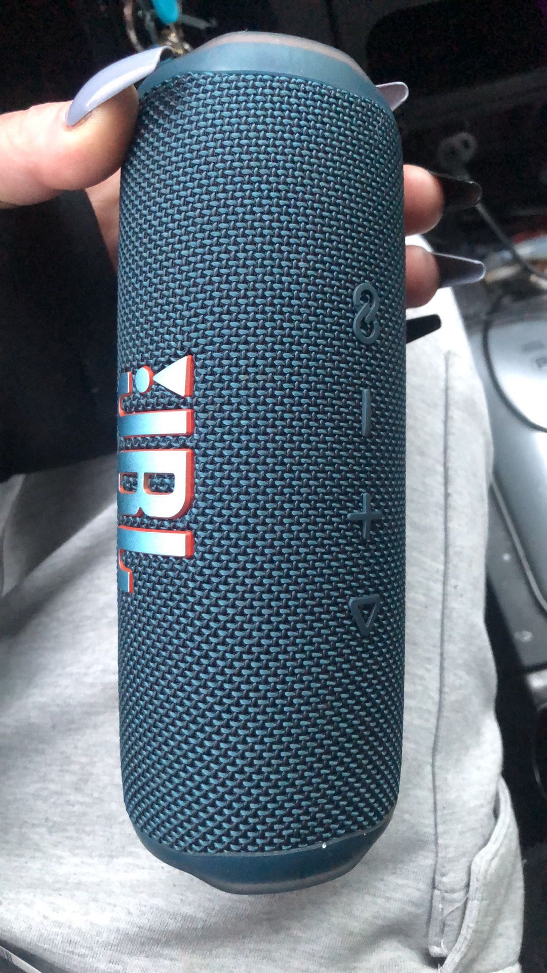 JBL. Flip 6