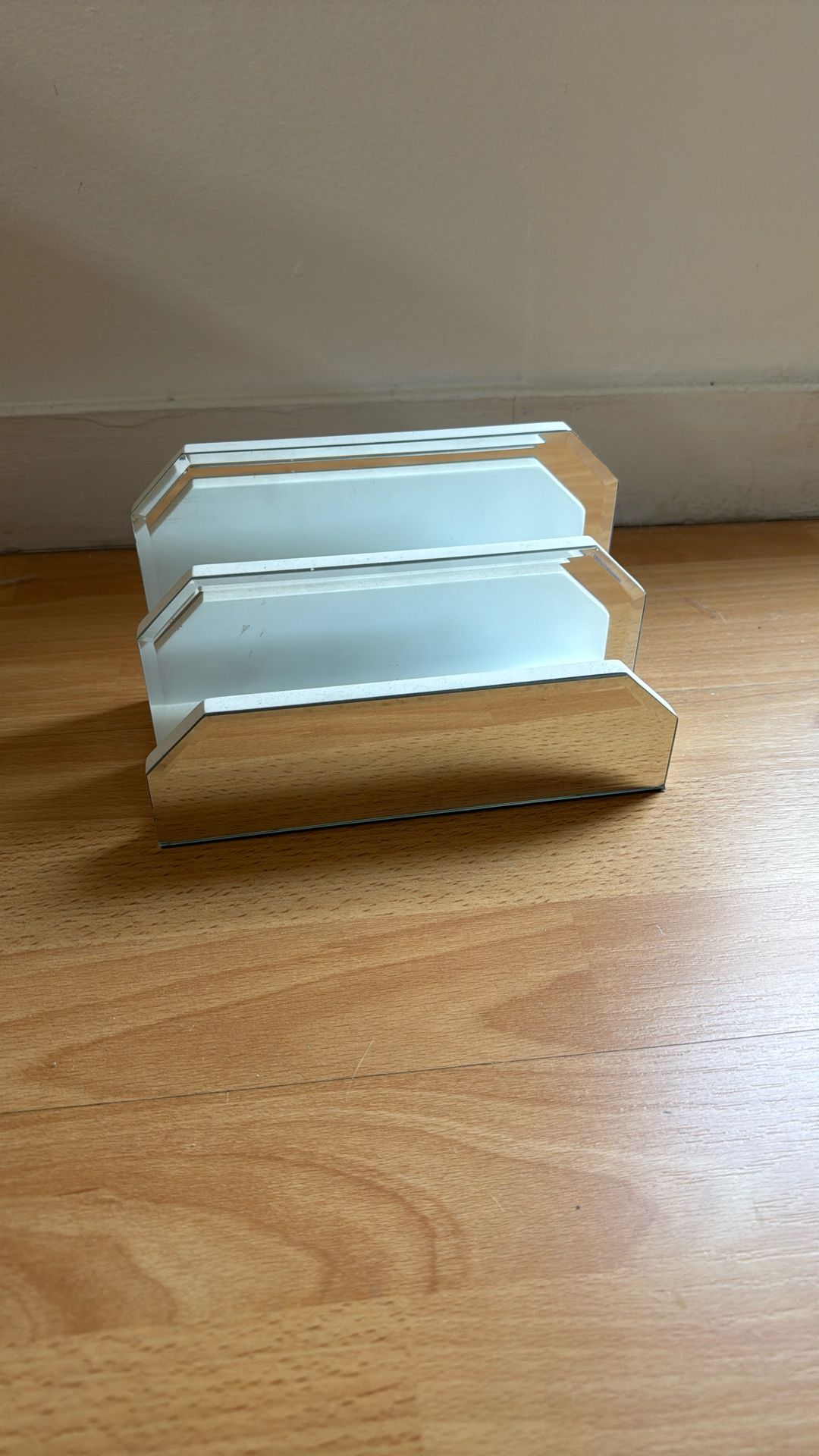 Mirror Letter Sorter