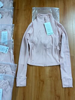 Lululemon light pink