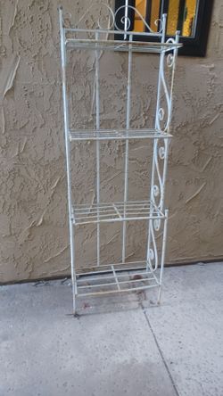 White Wrought Iron Bakers Rack
