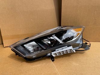 Halogen Headlight For 2016  2017 2018 Nissan Maxima Driver Passenger