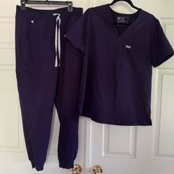 Women’s figs Scrubs Large