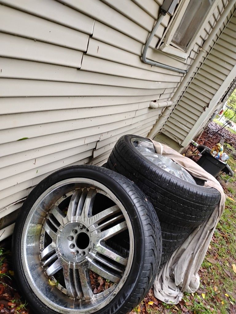 24"Rims W/Brand New Tires ....