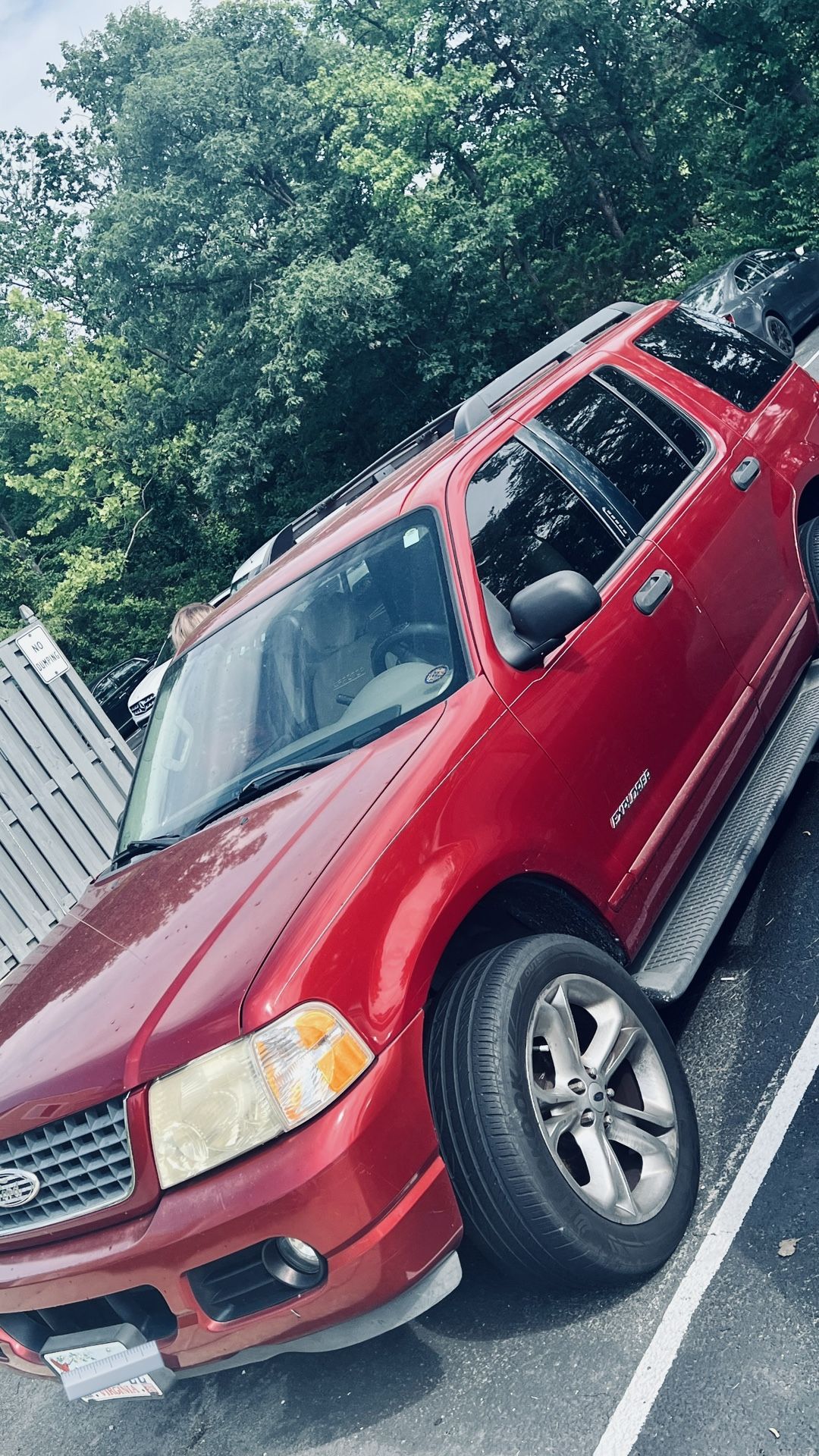 2005 Ford Explorer
