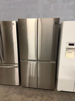 36” SAMSUNG REFRIGERADOR FRIDGE REFRIGERATOR WORKING PROPERLY 4 MI THS OF WARRANTY DELIVERY SERVICES