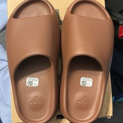 Brand New Yeezy Slides