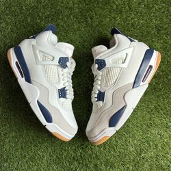 Jordan 4 Navy SB 
