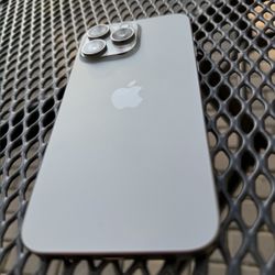 Unlocked Apple iPhone 15 Pro Max 256GB Capacity..