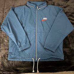 Nike Lined Woven Jacket - Size: L