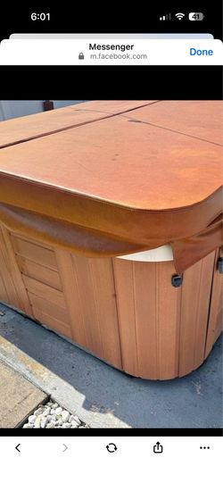 4 to 6Person Hot Springs JetSetter Hot Tub/Spa 220 Volt, New Pillow, NEW Cover, and NEW Pump.