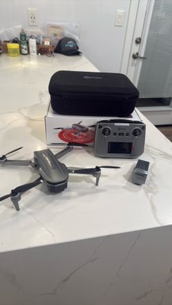 F28 Premium Foldable GPS Drone 4K Gimbal Camera *READ DISCRIPTION*