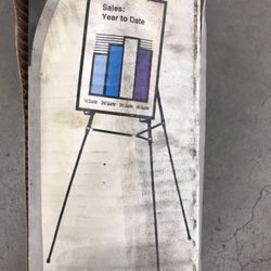 Tri-Lite Easel With Carrying Case And Art Bin Bag