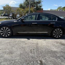 2012 Hyundai Genesis 