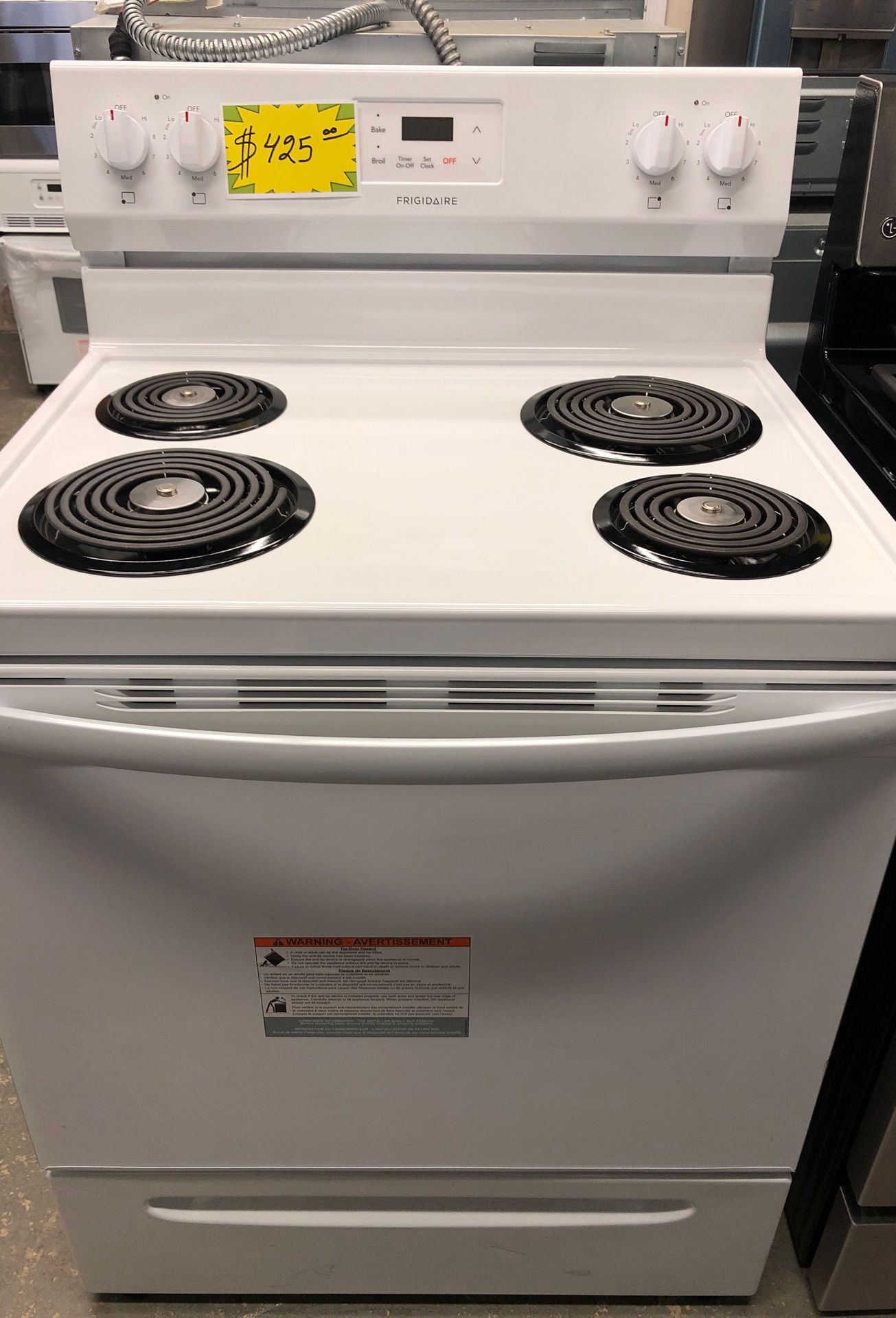 New White Frigidaire electric 4 coil burners range