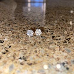 Moissanite Flower Style Earrings 