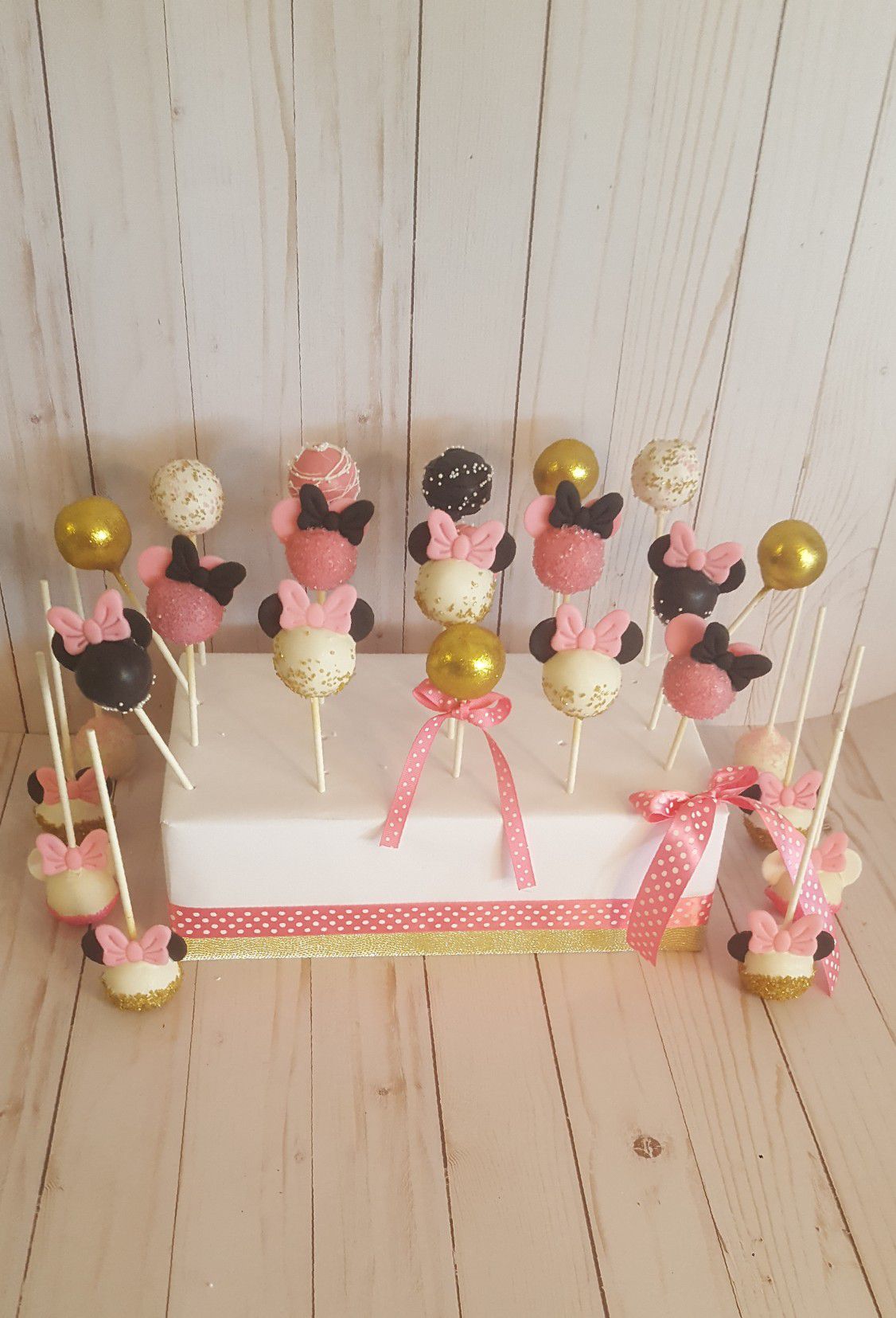 Minnie Mouse Theme Birthday Party