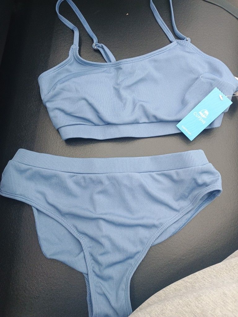 Cupshe 2 Piece Bikini Medium Brand New