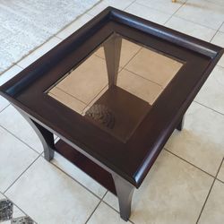 Coffee Table And Two Side Tables 