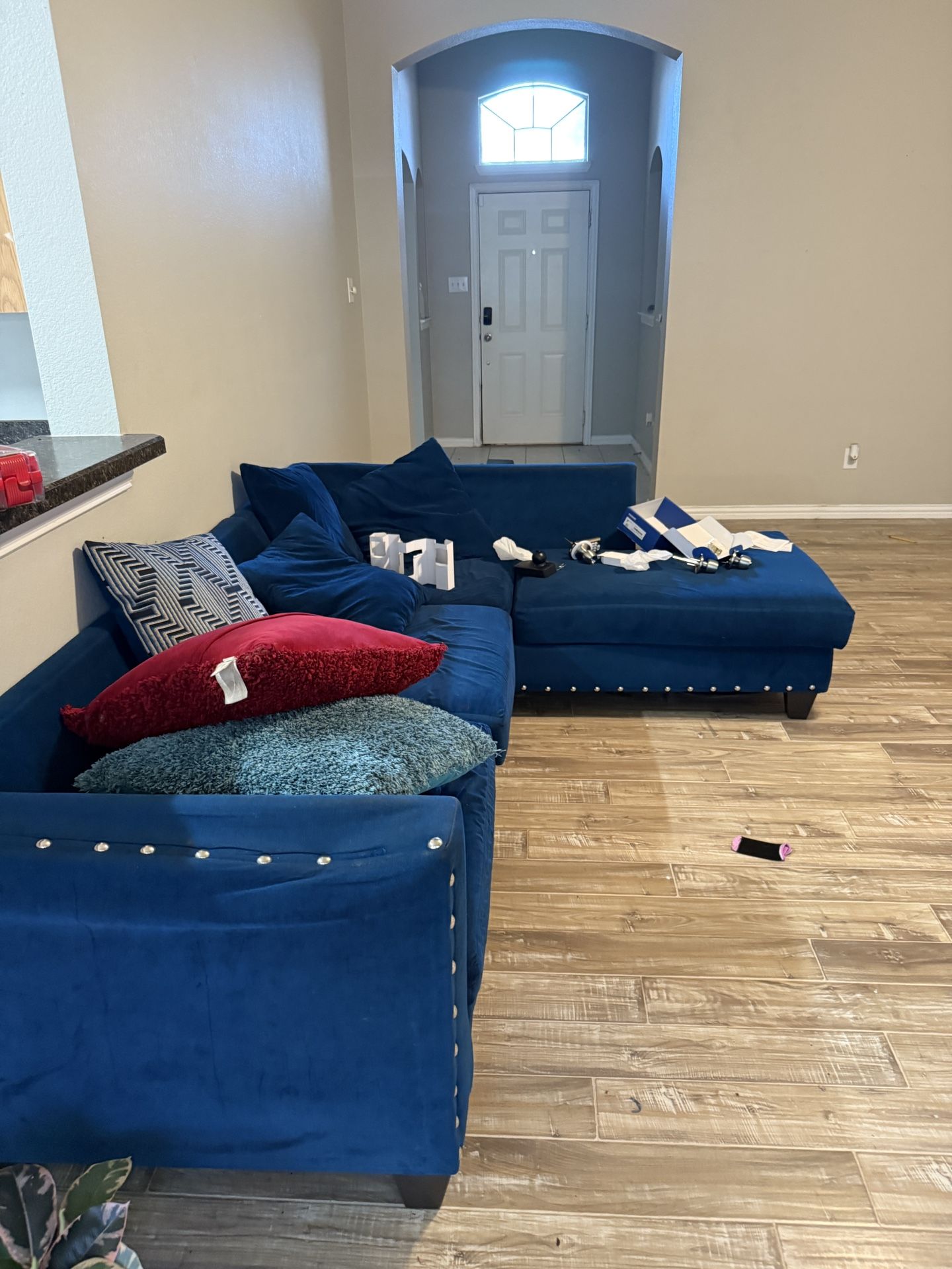 Free Sofa