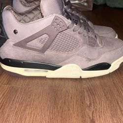 Jordan 4s