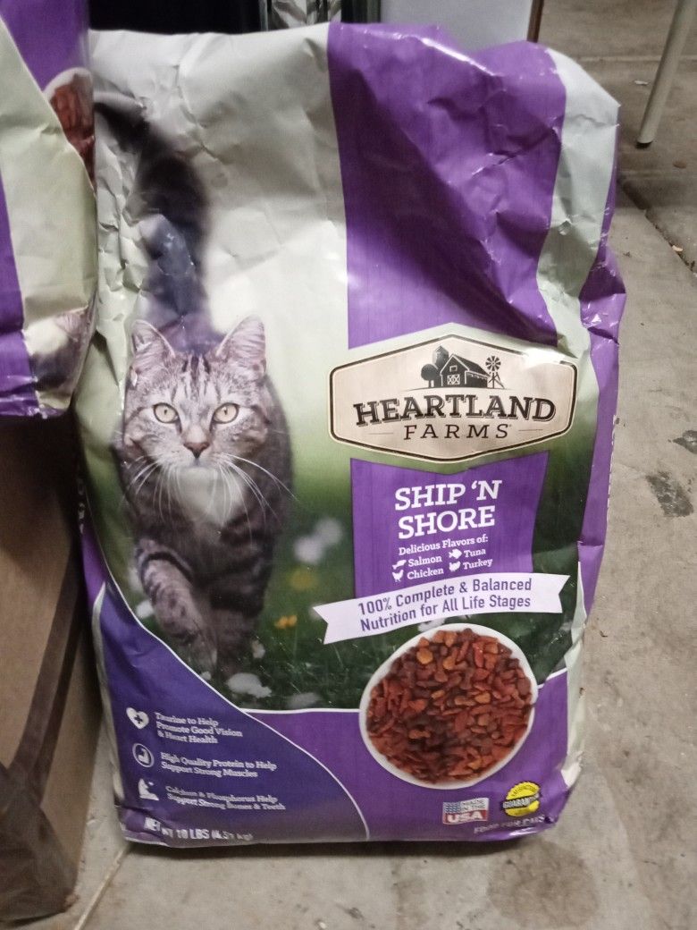 Heartland farms 2025 cat food