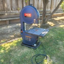 Ryobi 9" Band Saw - Mountable For Table