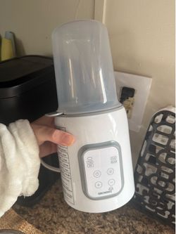 Bottle warmer and sterilizer