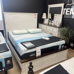 Dark Rum and White Queen Panel Bed