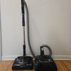 Riccad Canister Vacuum